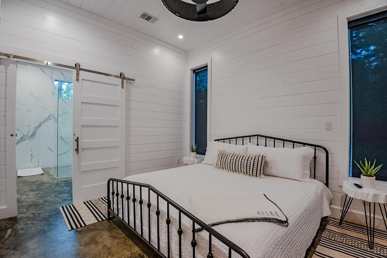 "The Barndo" 4Br Luxury Cabin, Hot Tub, Fire Pit, Bunks, Arcades, Playhouse! Broken Bow Exterior foto